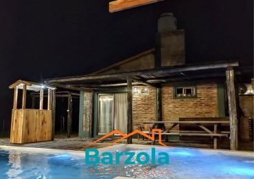 CASA CON PISCINA EN VENTA - CHACRAS DEL SAUCE, SAUCE MONTRULL