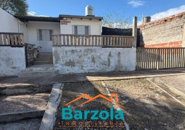 CASA EN VENTA - ZONA MOSCONI II (PARANA)