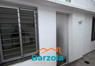 CASA INTERNA DE 2 DORMITORIOS | A 5 CUADRAS DEL CENTRO
